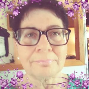 Meet your Posher, Antoinette